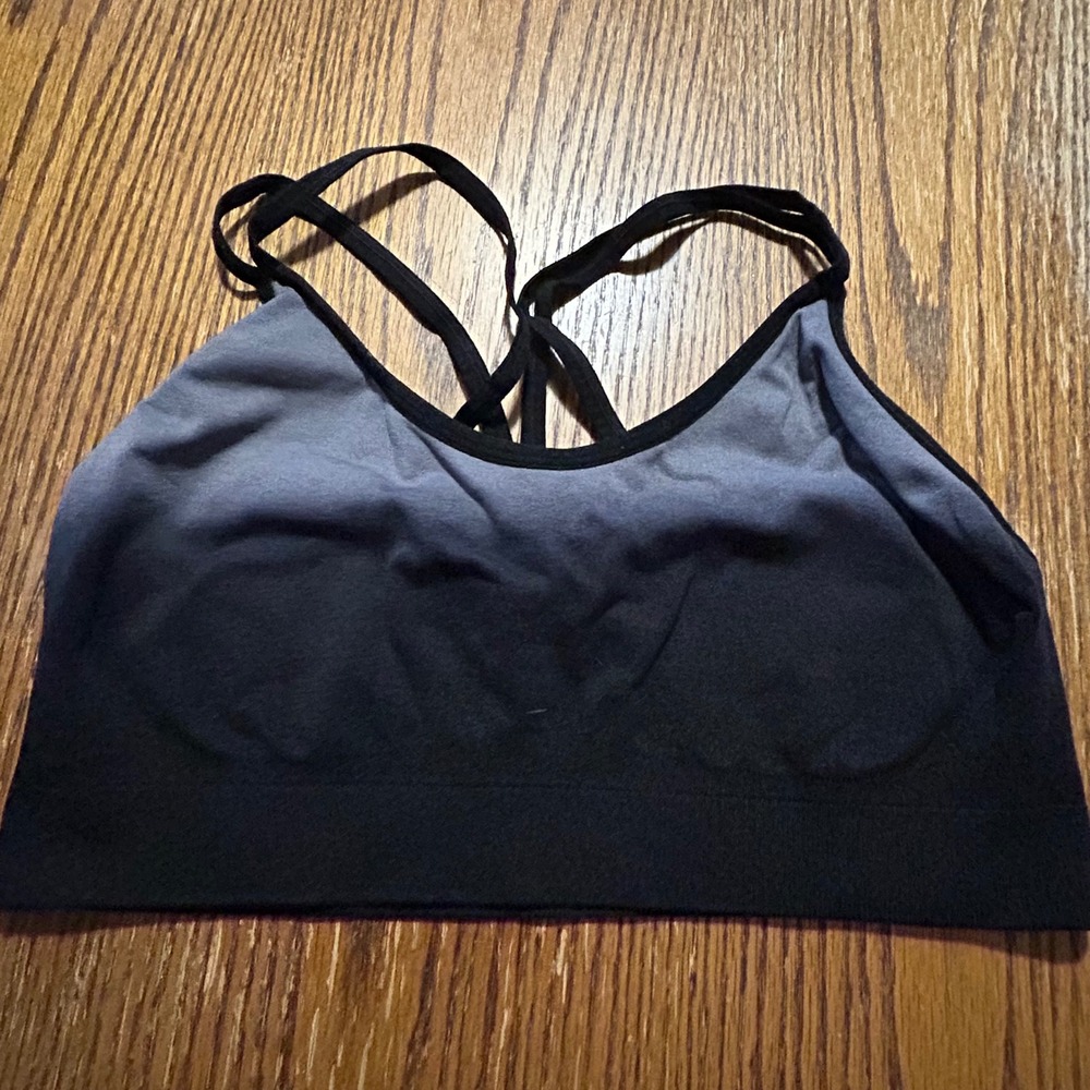Spalding Womens XL Black Strappy Racerback Seamless Sports Bra RN50369